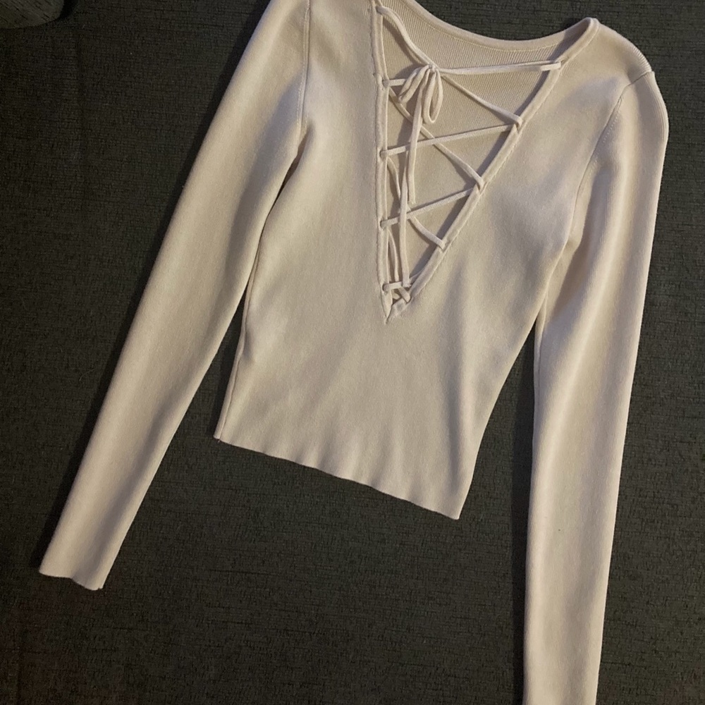 Forever 21 size S women’s long sleeve shirt. NWOT.